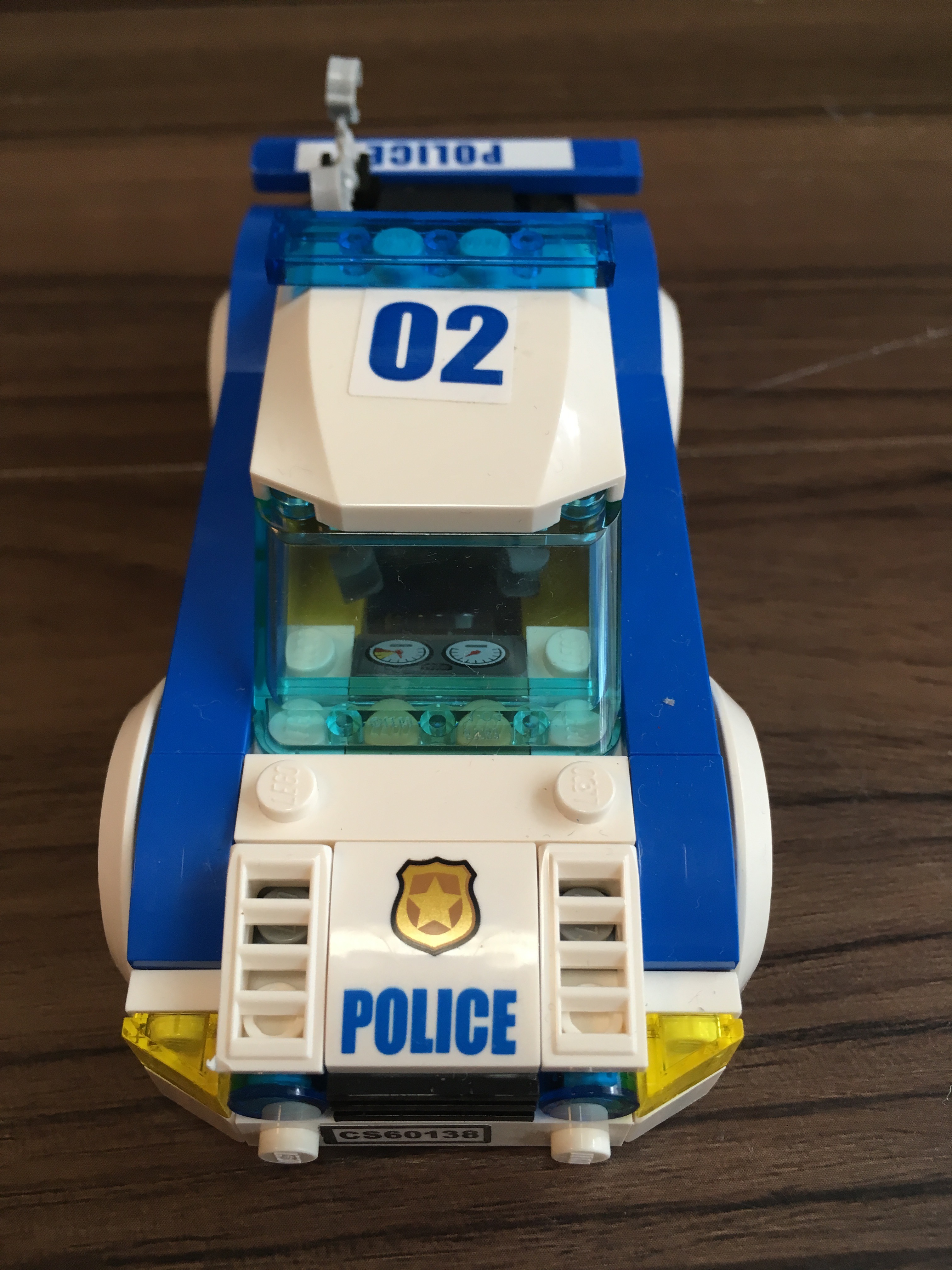 レゴシティー「ポリスヘリコプターとポリスカー」（LEGO CITY 60138